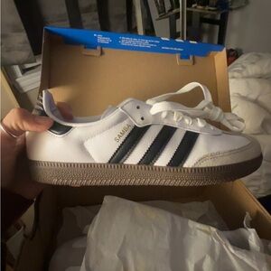 Never worn Adidas Sambas